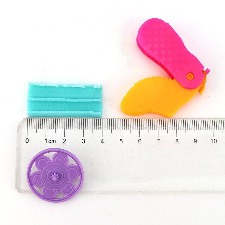 Funny finger gyro Catapult gyroscope with tattoo bubble gum toy candy CH-T1349