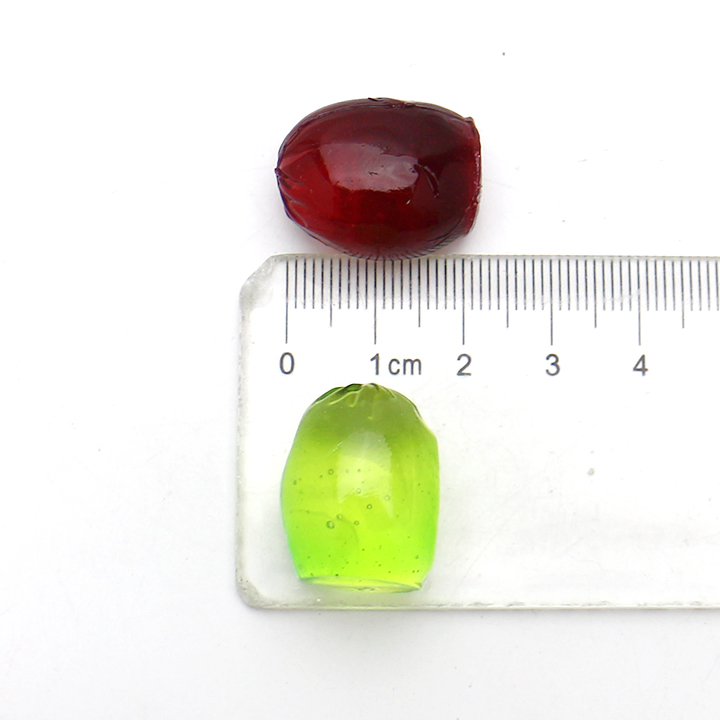 Wholesale 3D peeling grape shaped fruit flavored soft gummy candy in bulk CH-S139