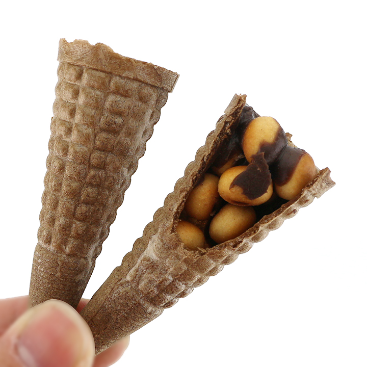 Halal Ice cream cone chocolate with biscuit ball CH-BC147