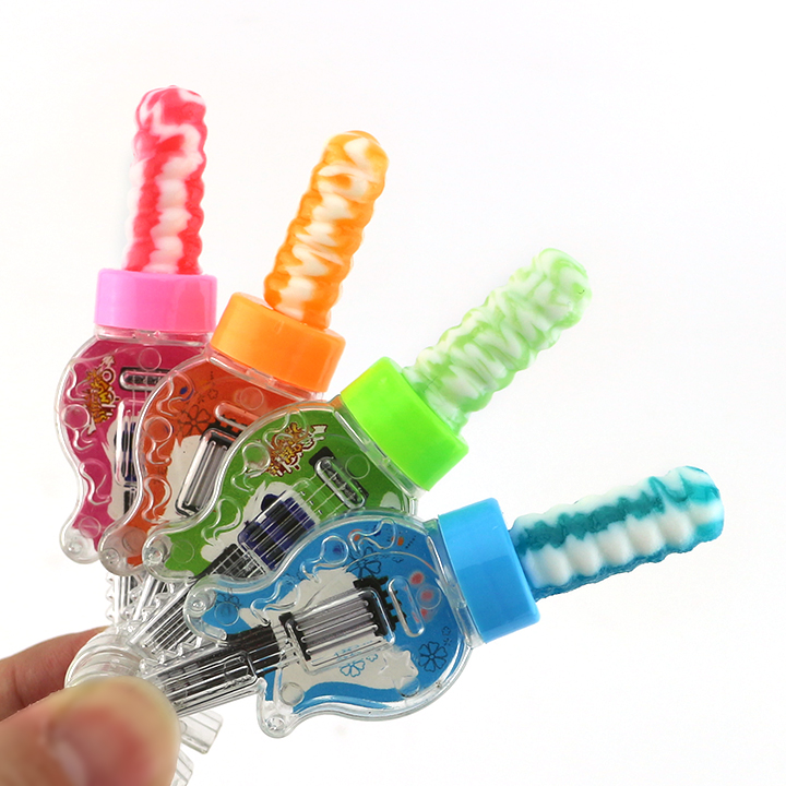Cartoon Guitar whistle toy with lollipop candy CH-T1354
