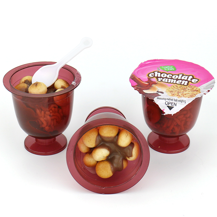 Mini chocolate ramen cup goblet shaped choco cookies with ramen noodles CH-BC153