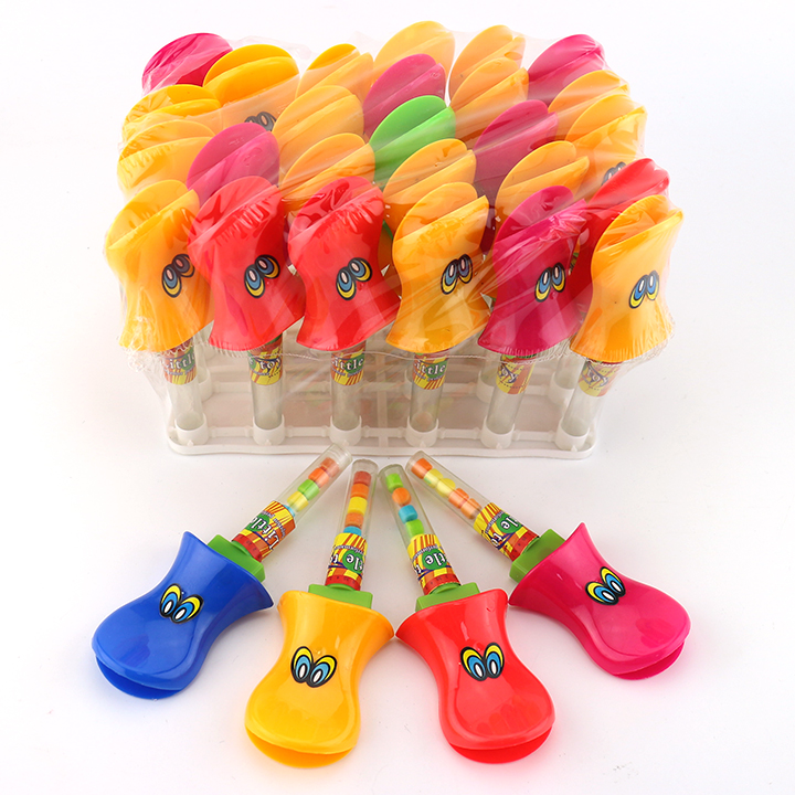 Donald Duck duckbill shaped whistle toy candy CH-T1388