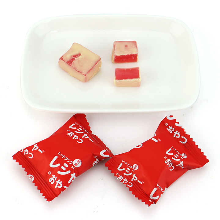 White chocolate coated fruit flavored cube jelly gummy candy CH-J692