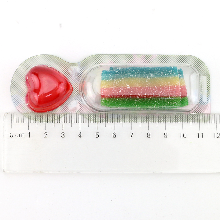 Rainbow Sticky sauce candy Short Belt shaped soft gummy candy with heart shaped sour jam CH-J682-1