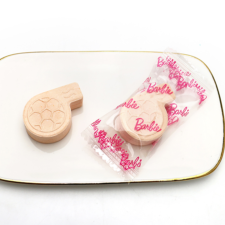 2026 World Cup Football whistle shaped pressed tablet candy CH-Z293