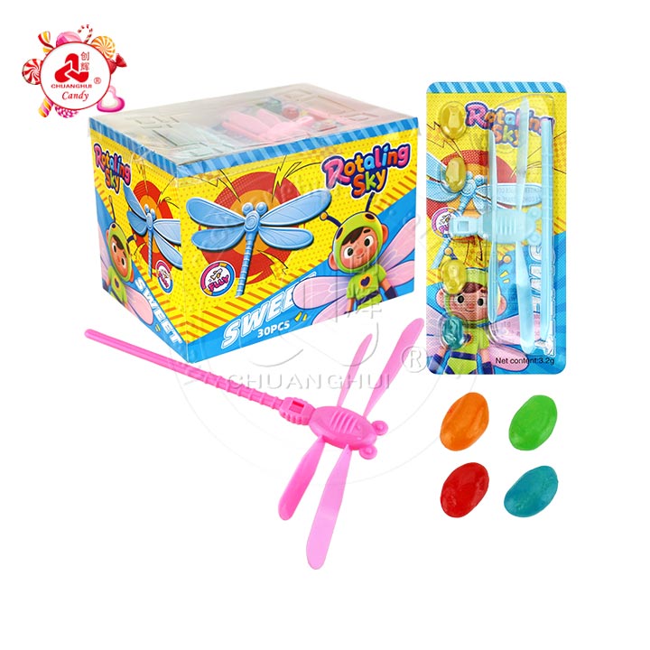 Manual rotating bamboo dragonfly flying toy candy with jelly bean candy CH-T1429