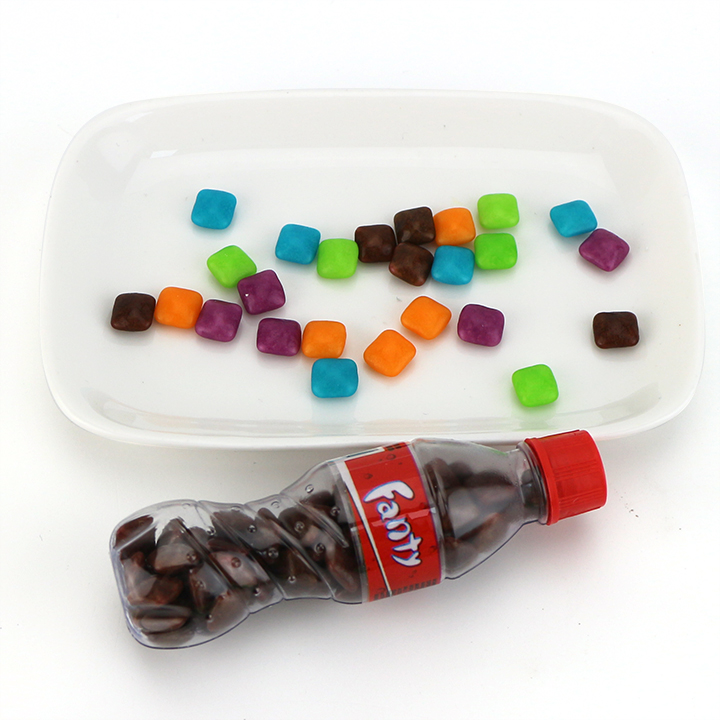 6 Colors beverage bottle shaped packaging Mini Cola bubble gum CH-N776
