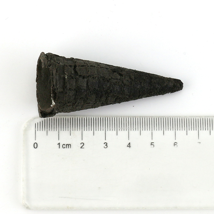 Bagged coconut black ice cream shaped chocolate wafer biscuit cone CH-D128-1