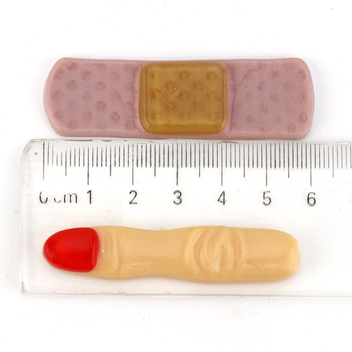 Medical soft candy 2-in-1 finger and Band-aid shape jelly gummy candy CH-J757