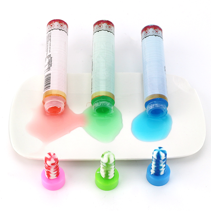 2-in-1 Cigarette Shape Nipple Lollipop with Liquid Jam Candy CH-N796