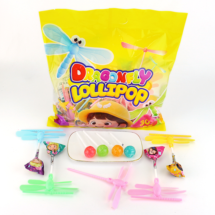Colored Plastic Bamboo Dragonfly Propeller Toy With Fruit Hard Lollipop CH-T1484