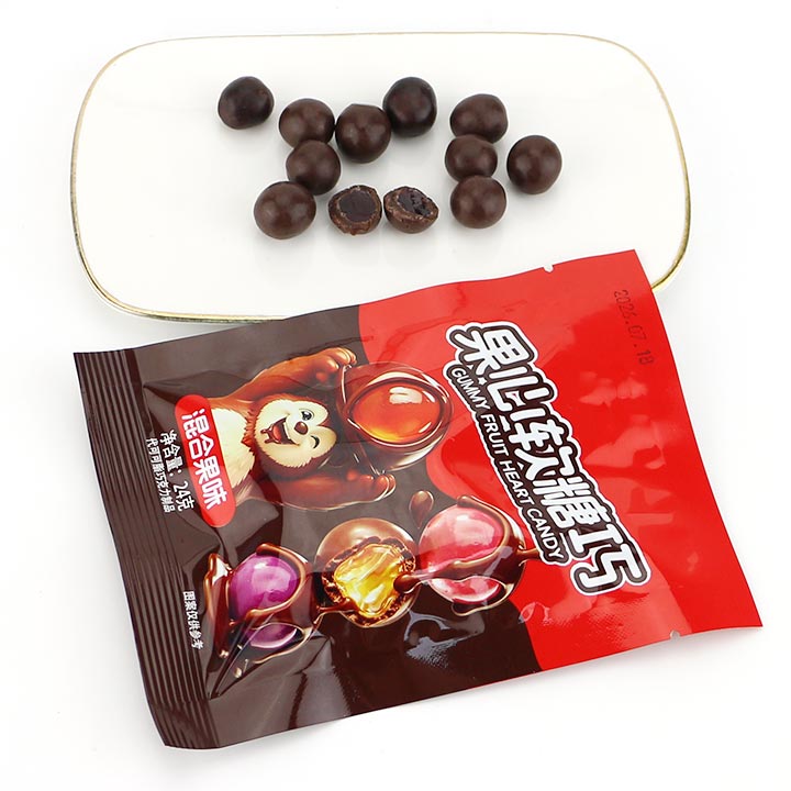 Chocolate Coated Chewy Gummy Fruit Candy ball CH-J812