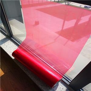 Cinta de protección de color rojo para ventana