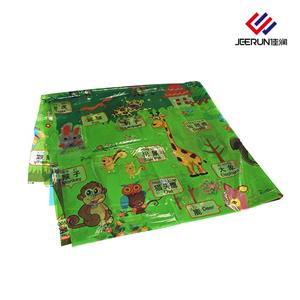 Film Laminating PE Dengan Pencetakan Untuk Crawling Mat