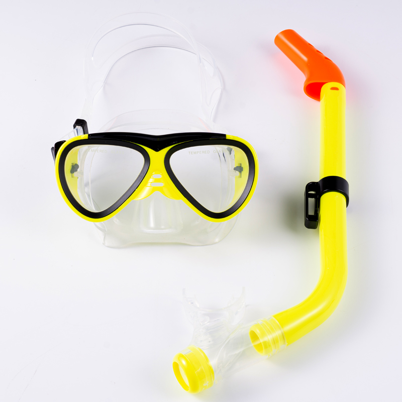 Kids Snorkel Set Snorkel Mask with Premium Dry Snorkel Set for Children Kid
