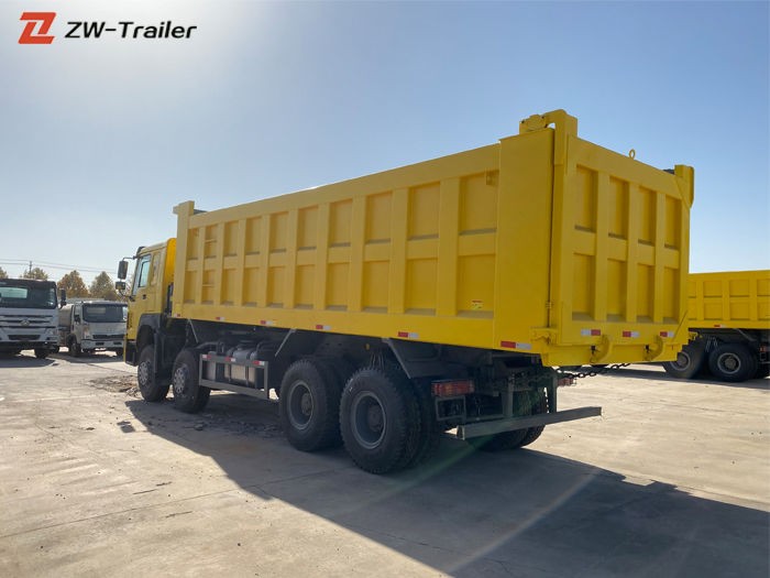 Camion à benne basculante Howo 12 roues 420 ch 30 tonnes