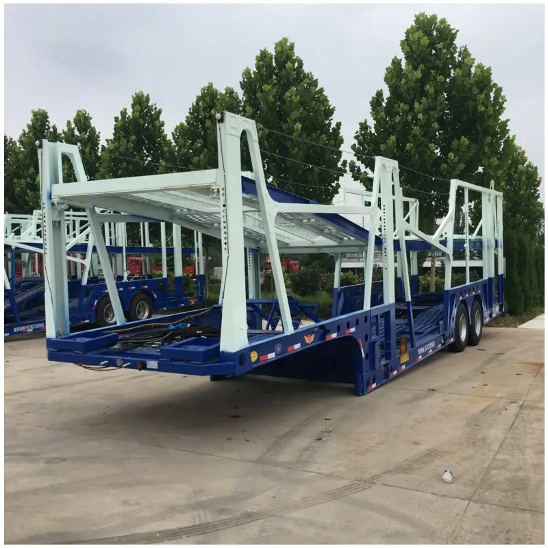 Camion de transport porte-voitures