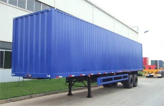 Semi Truck 20 Foot Enclosed Trailer