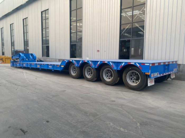 Heavy machinery rgn 4 axle 80t low bed trailer for sale