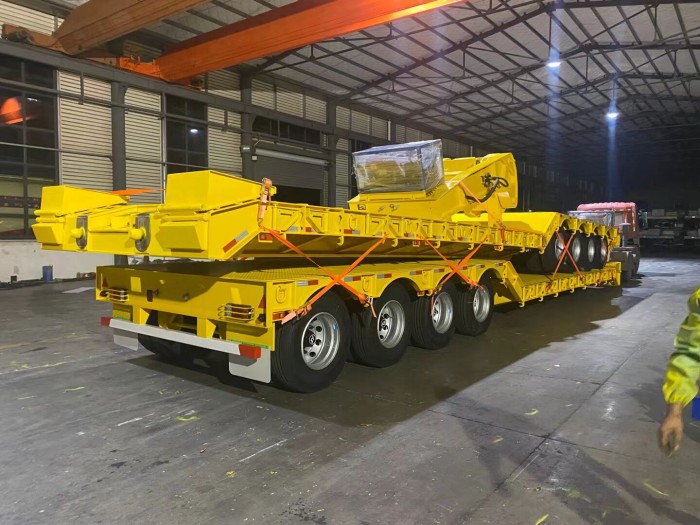 4 Axle Removable Goose Neck 50 70 ton Semi Trailer For Sale