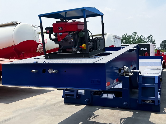 4 axle lowboy 120 tonnes goose neck trailer for sale