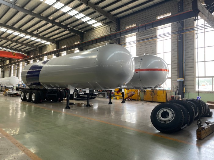 Liquid Oxygen Chemical Storage Tank Trailer