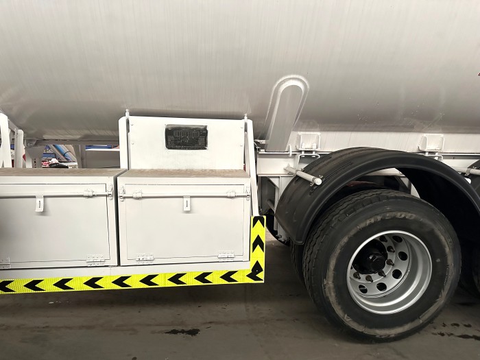 LPG Tank Truck Semi Trailer