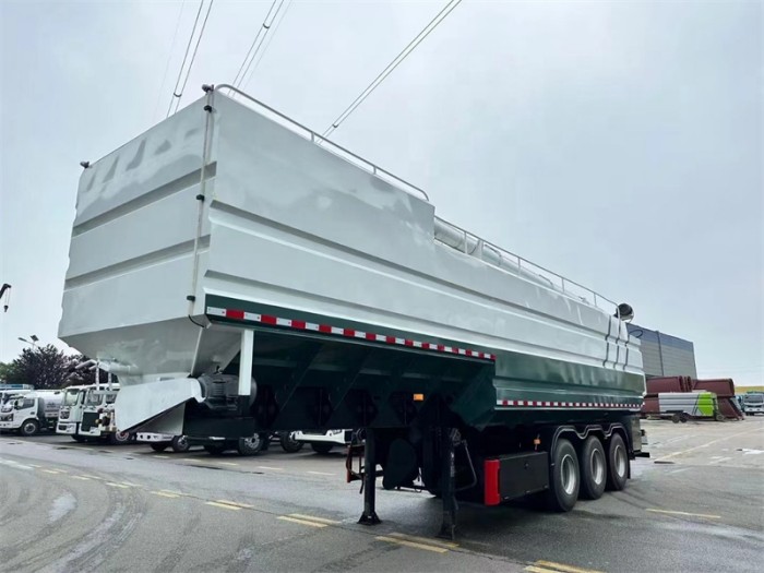 11m Long 3 Axles 30 Ton Bulk Feed Grain Trailer