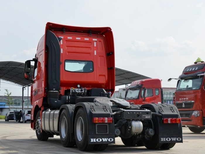 High Quality Howo TH7 500HP 6x4 Tractor Head