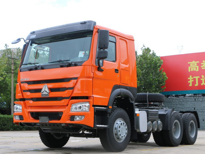 howo tractor truck