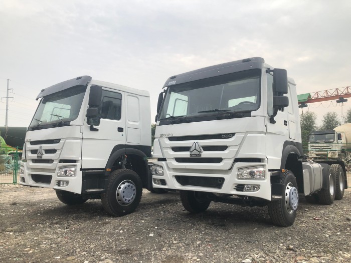 Sinotruk Howo 6x4 380HP Tractor Truck for Sale