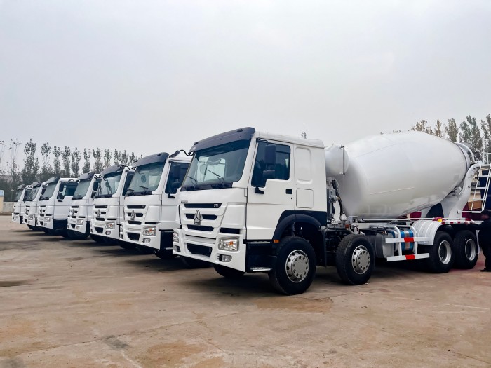 Hydraulic Cement Concrete Mixer Truck