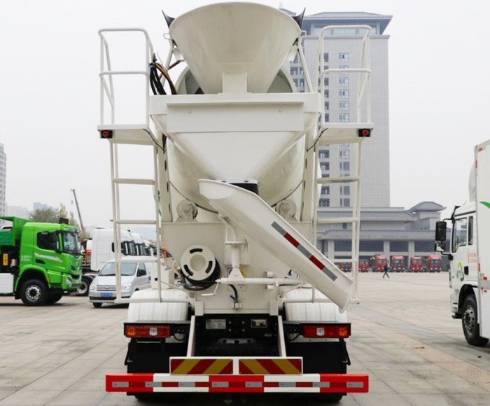 Shacman Concrete Mixer Truck for Sale