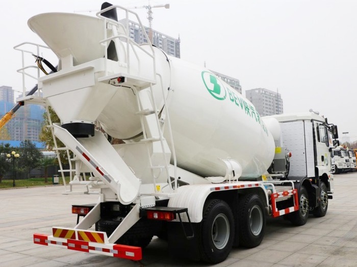 Shacman Concrete Mixer Truck for Sale