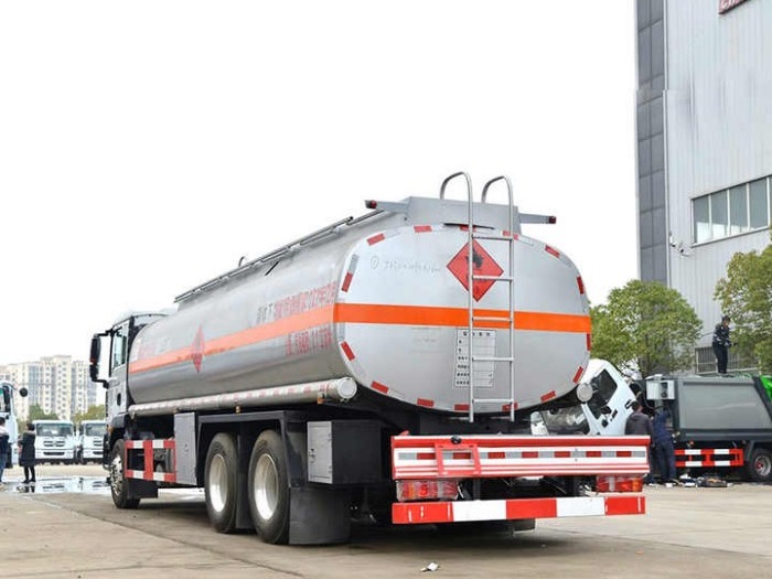 sitrak tank truck