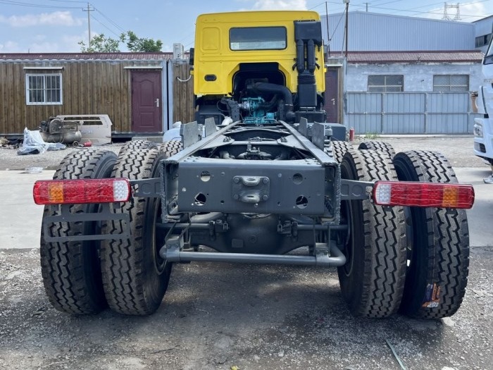 Howo 8x4 Cargo Heavy Truck Frame Chassis