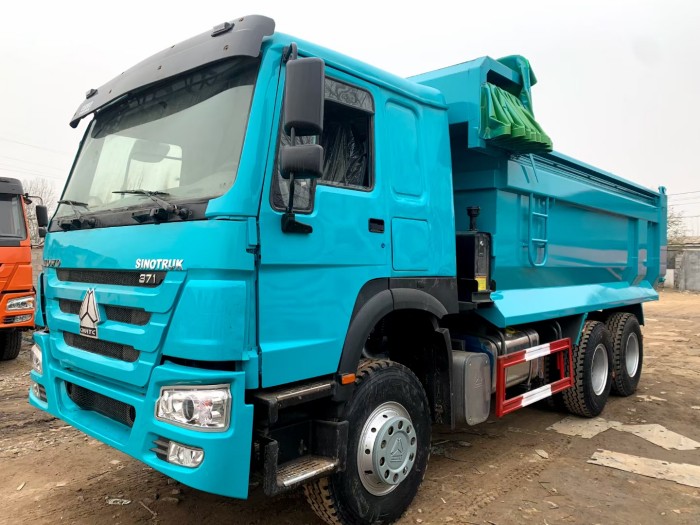 In Stock Howo Cheap 6x4 371HP Tipper Truck
