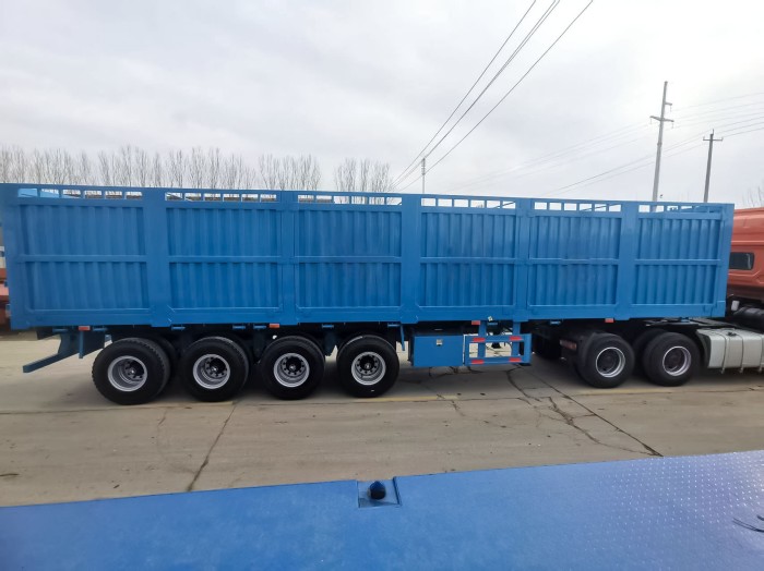 High-Capacity 4-Axis Fence Semi Trailer