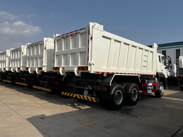 HOWO NX 380HP Dump Truck