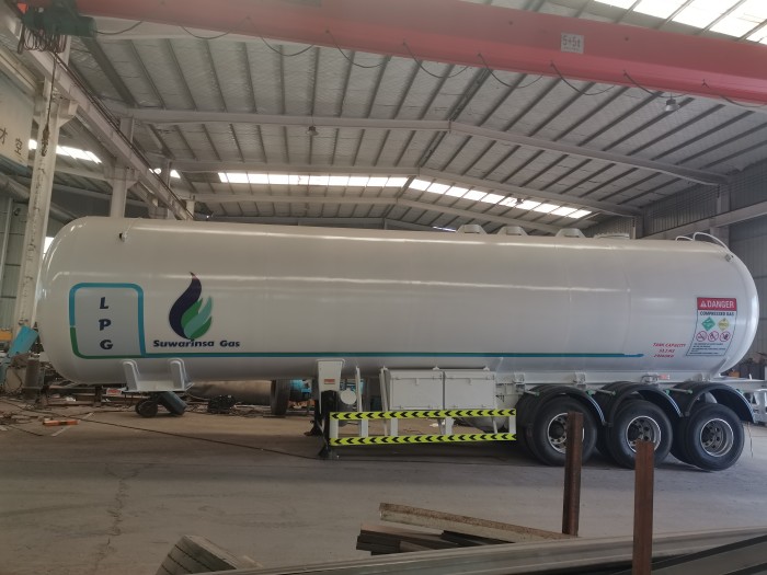 3 Axle 40-70m3 LPG Gas Tanker Semi Trailer