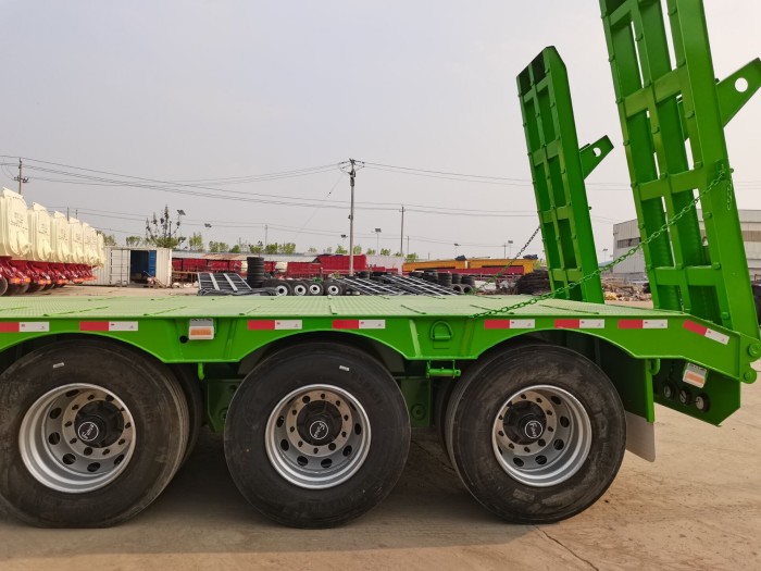 semi gooseneck trailer for sale