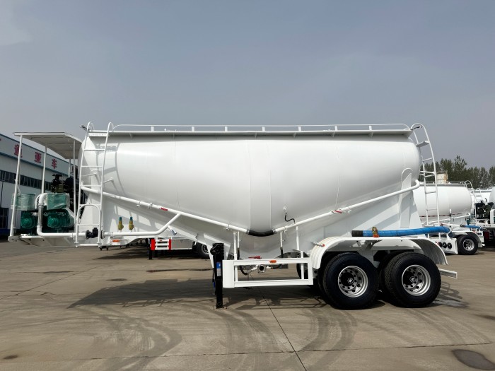 Bulk Material Transport Powder Tank Semi-Trailer