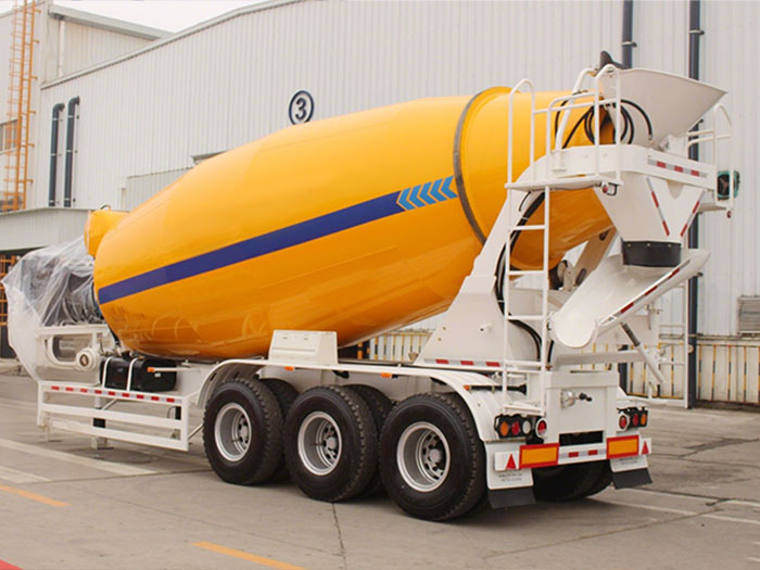 ZW Mixer Tank Semi-Trailer: Efficient Mixing on the Move