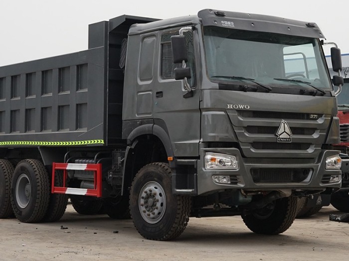 6X4 371Hp Howo Tipper Trucks for Sale