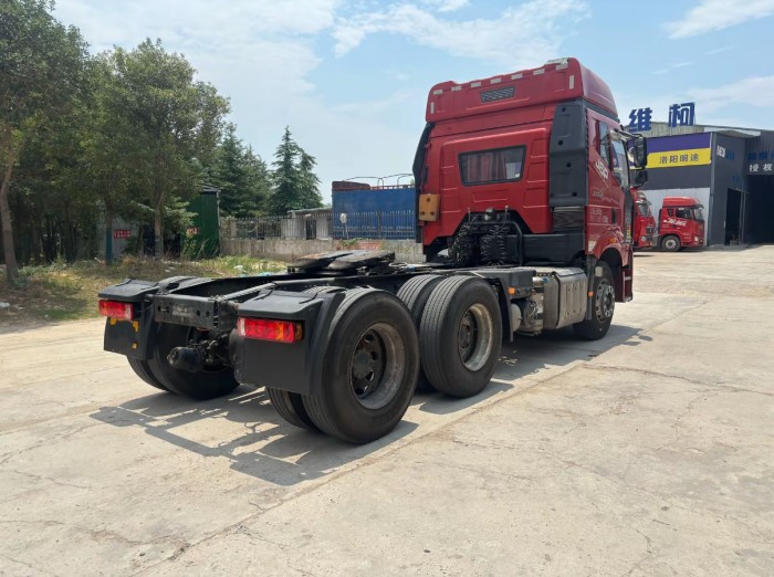 FAW Jiefang J6P 6×4 460HP Euro VI Tractor Truck