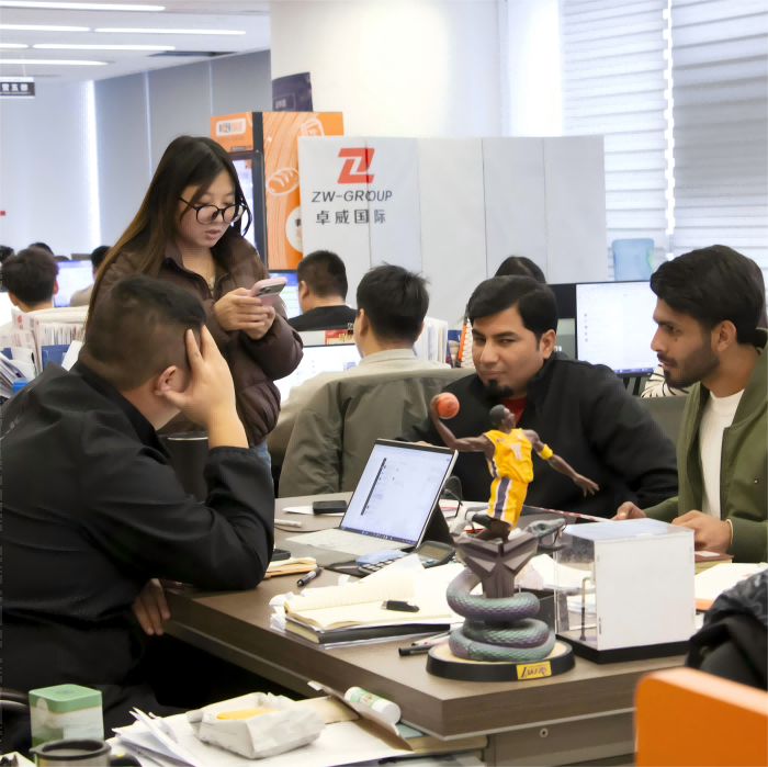 Pakistan Partners Visit ZW Group for Saudi Arabia Logistics Project