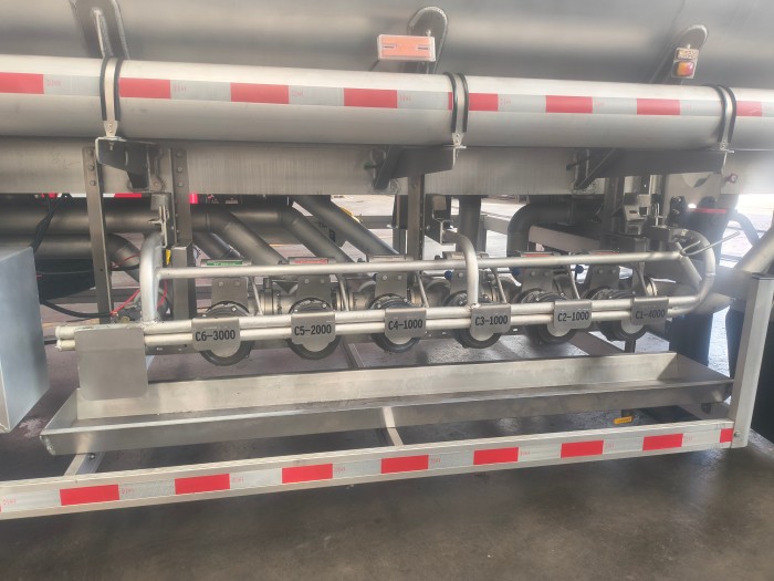 Aluminum Fuel Tanker Trailer