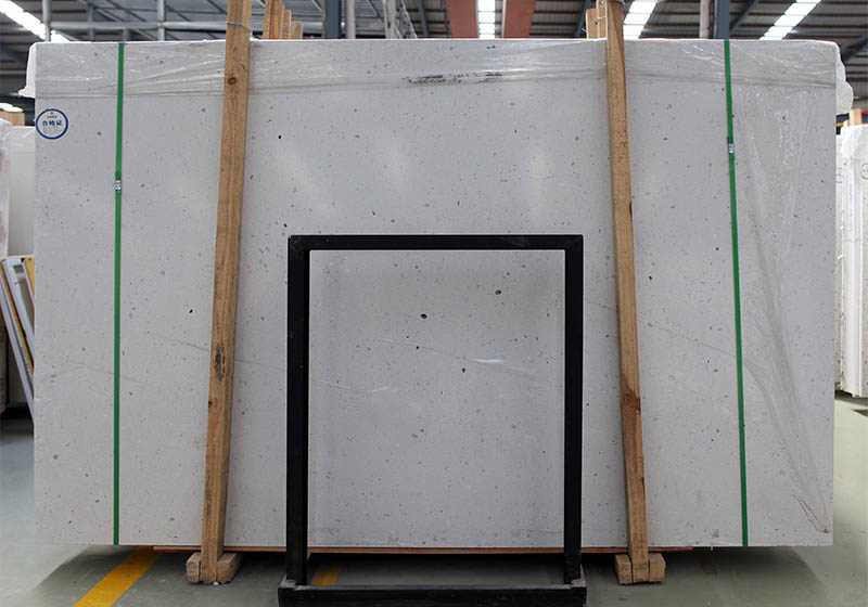 Artificial stone slabs
