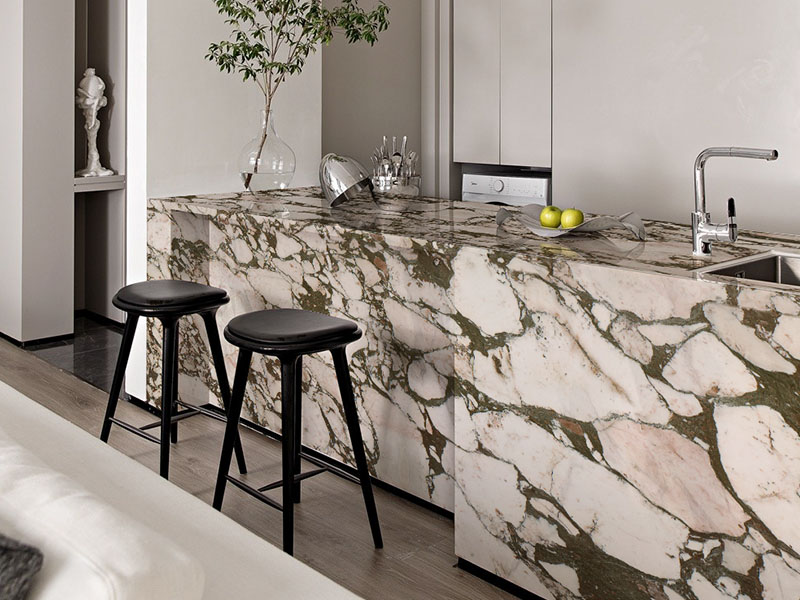 calacatta viola marble