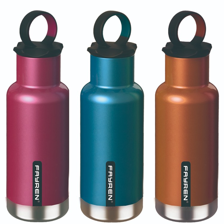Portable water bottle for sports